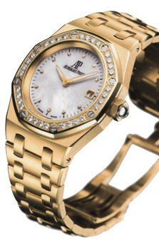 replica Audemars Piguet - 67601BA.ZZ.1210BA.02 Royal Oak 67601 Quartz Yellow Gold / MOP watch
